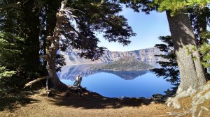 crater-lake-950830_640